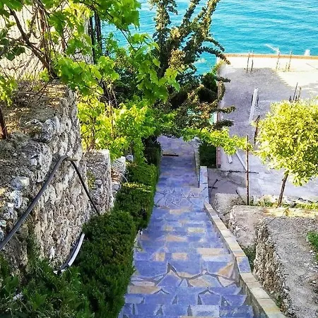 Lori Casa vacanze Qeparo