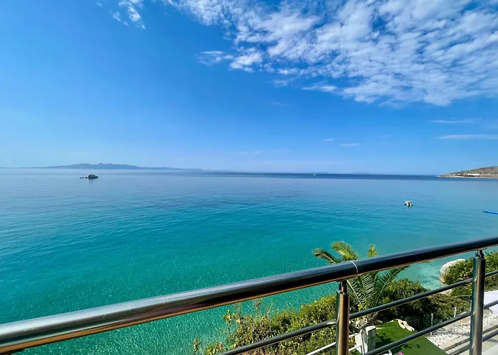 度假居 洛瑞别墅 *