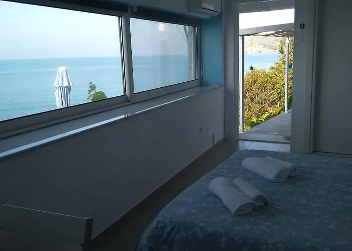 洛瑞别墅 科帕罗