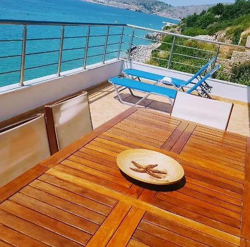 洛瑞别墅 科帕罗